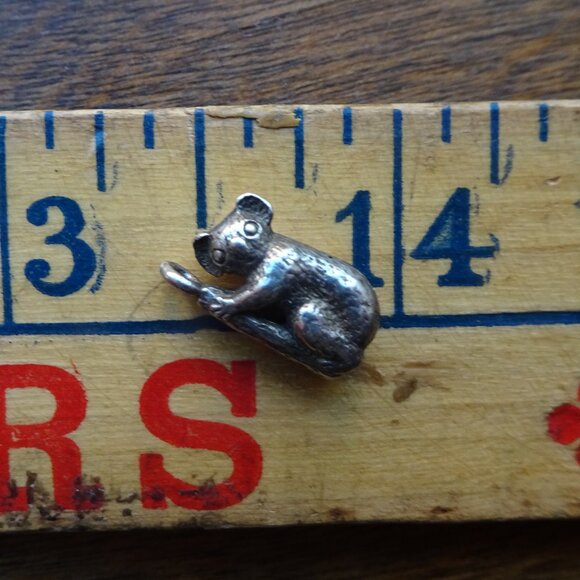 1970s Koala Bear Pendant Charm Australia - Picture 1 of 4